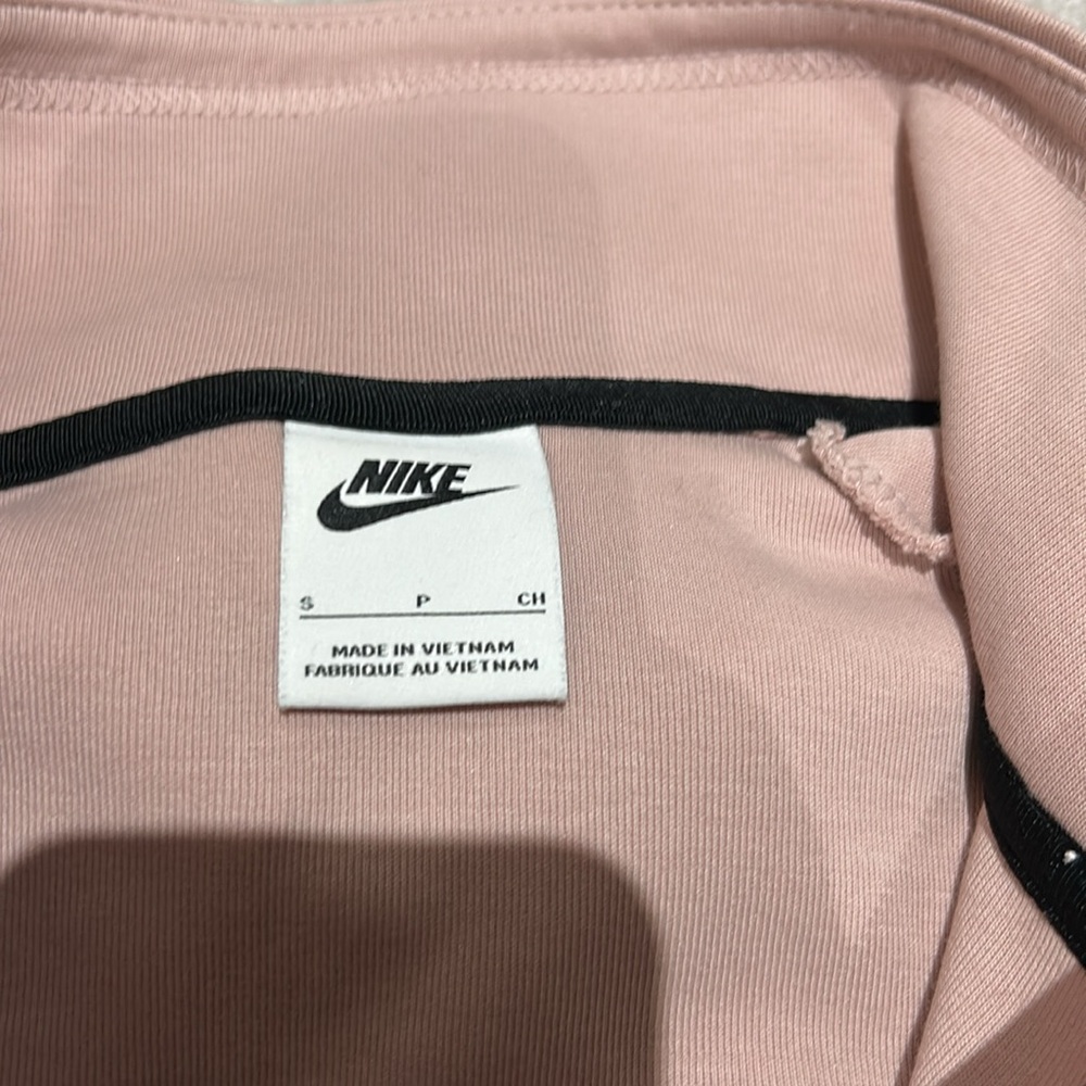 Nike Pink Half-Zip Sweatshirt - Picture 3 of 4